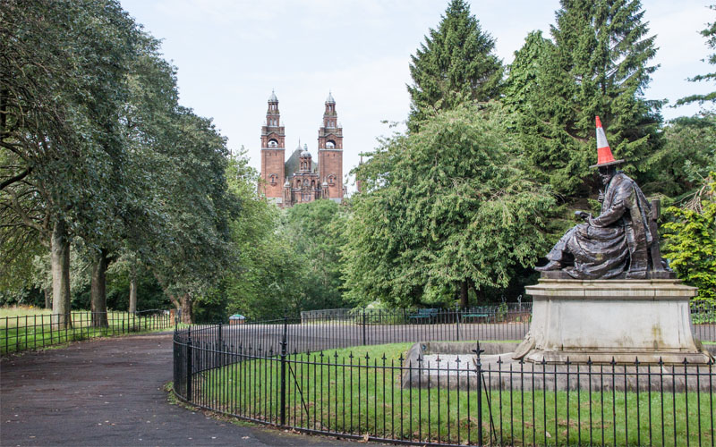 Lord Kelvin Monument