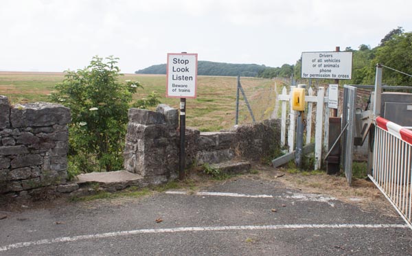 Kents Bank Station crossing