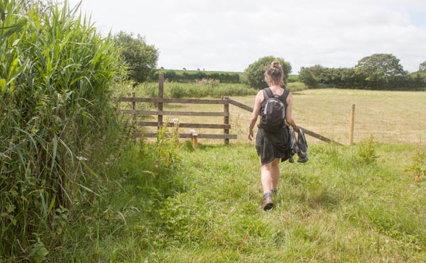 Cumbria Coastal Way between Wyke Farm and Allithwaite