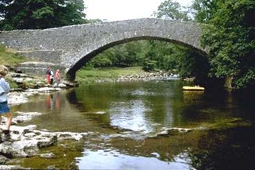 [photograph showing Stainforth Pack Horse Bridge]