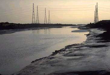 [photograph of tidal river near Preston Marina]